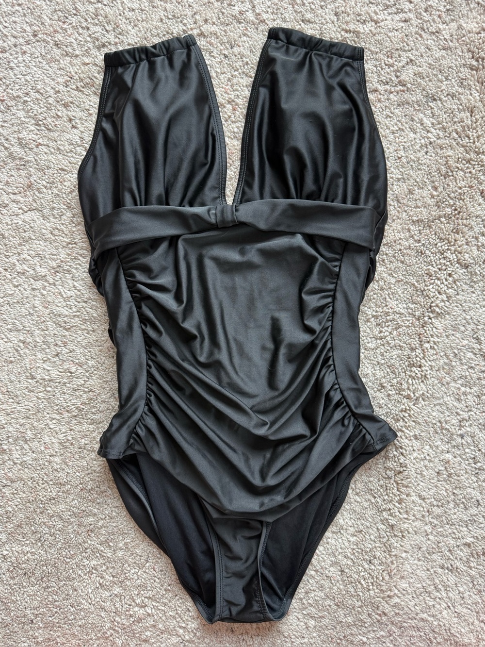 Women's Black Halter One-Piece Swimsuit Size Large Fully Lined Excellent - Picture 1 of 4
